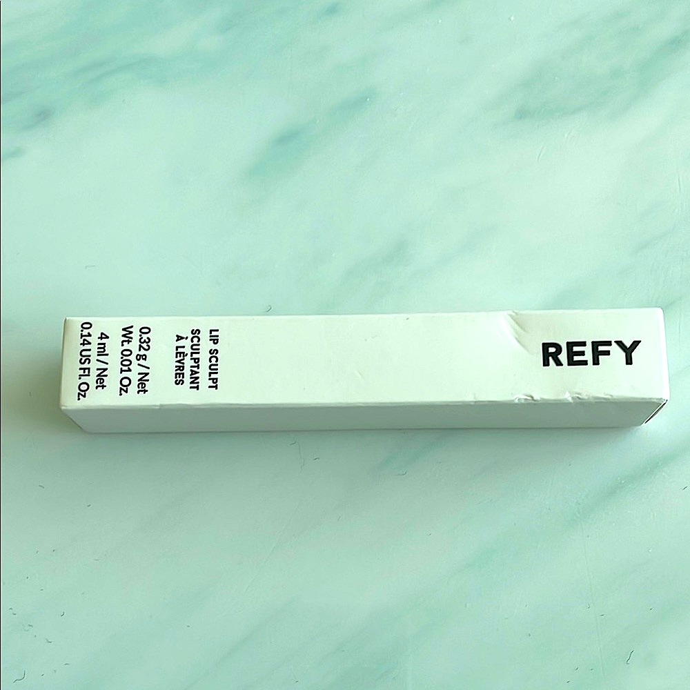 REFY Lip Sculpt - Sleek Cream